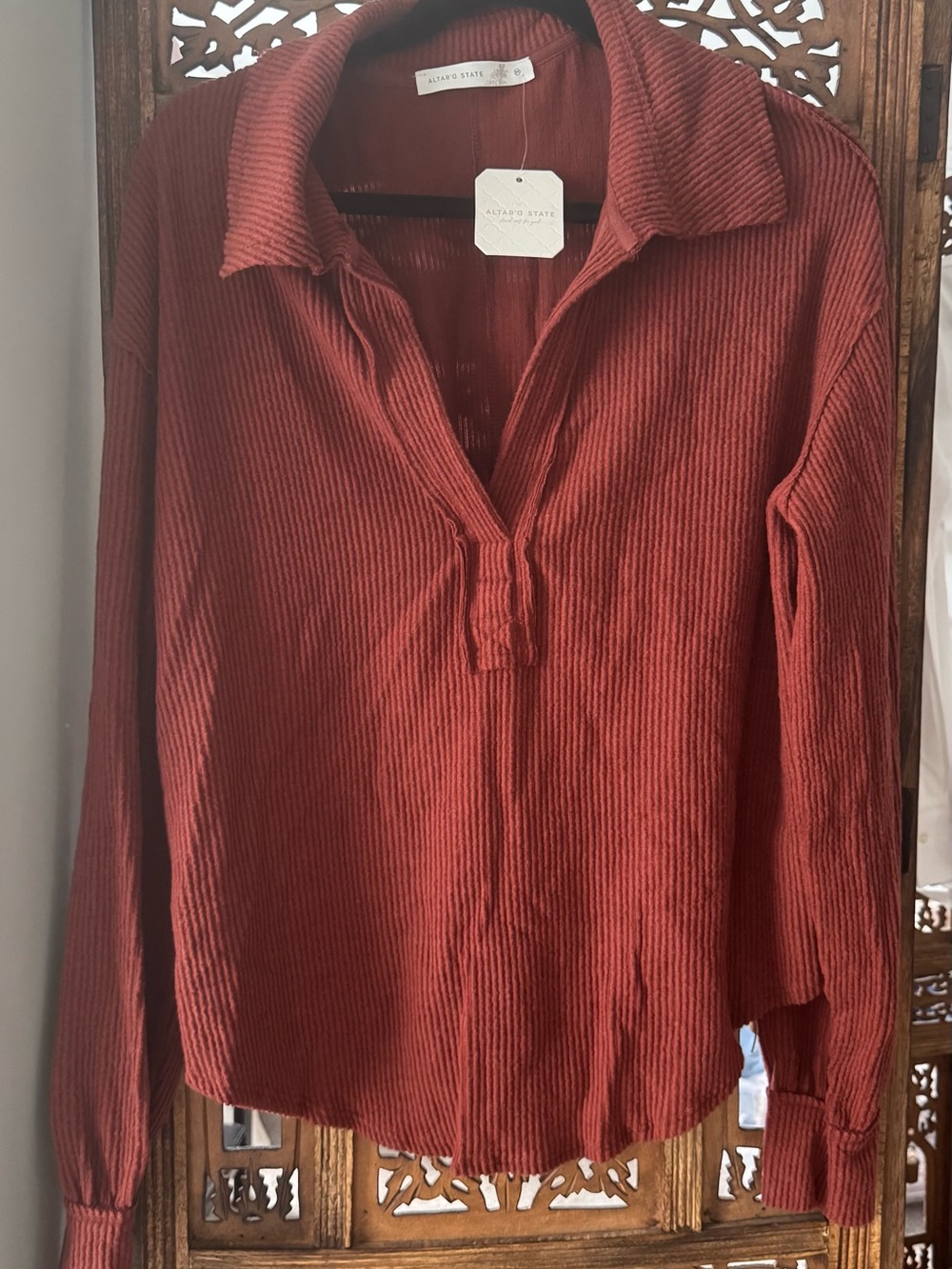 Altar'd State Rust Ribbed Long-Sleeve Pullover